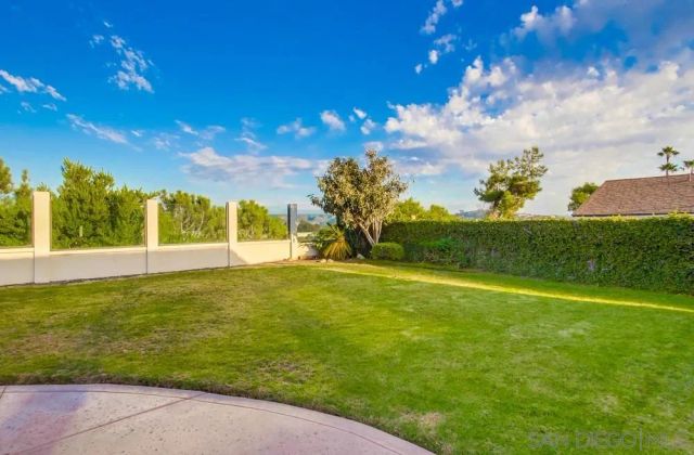 13297 Portofino Drive, Del Mar, CA 92014