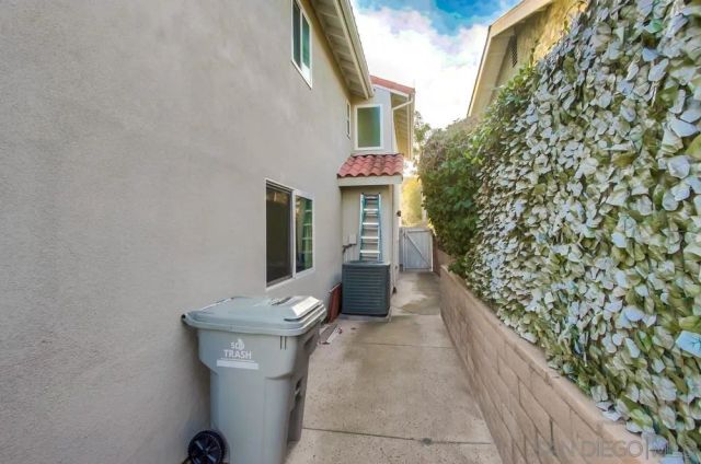 13297 Portofino Drive, Del Mar, CA 92014