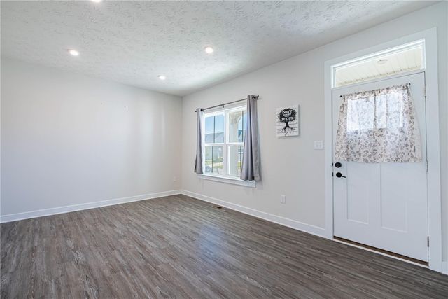 5040 Catalpa Drive, Tipp City, OH 45371