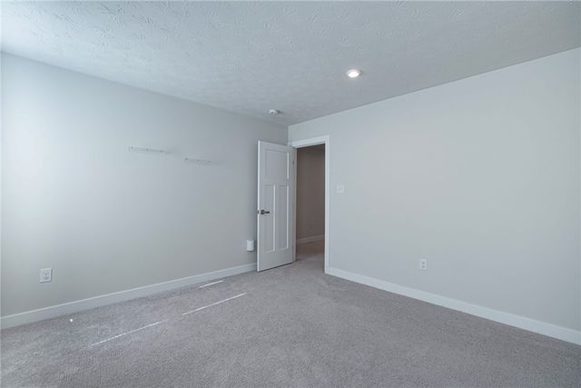 5040 Catalpa Drive, Tipp City, OH 45371