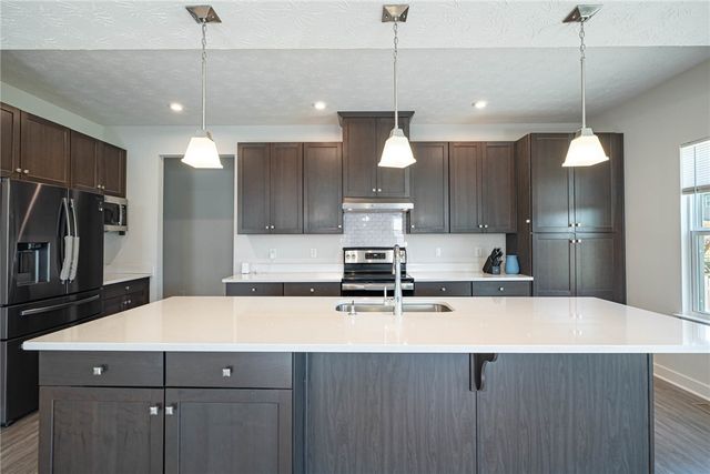 5040 Catalpa Drive, Tipp City, OH 45371