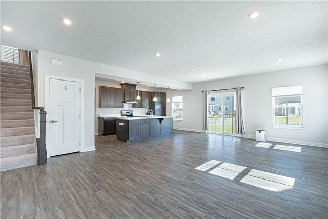 5040 Catalpa Drive, Tipp City, OH 45371