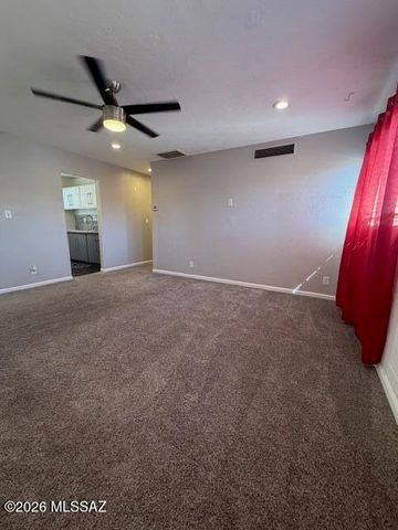 1776 S Palo Verde Ave Apt E208, Tucson, AZ 85713