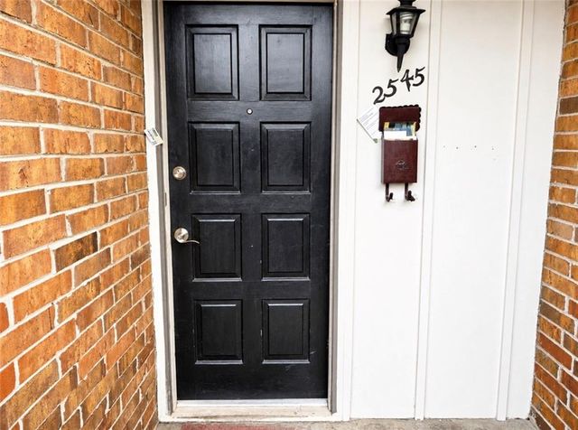 2545 Bradford Square NE, Atlanta, GA 30345