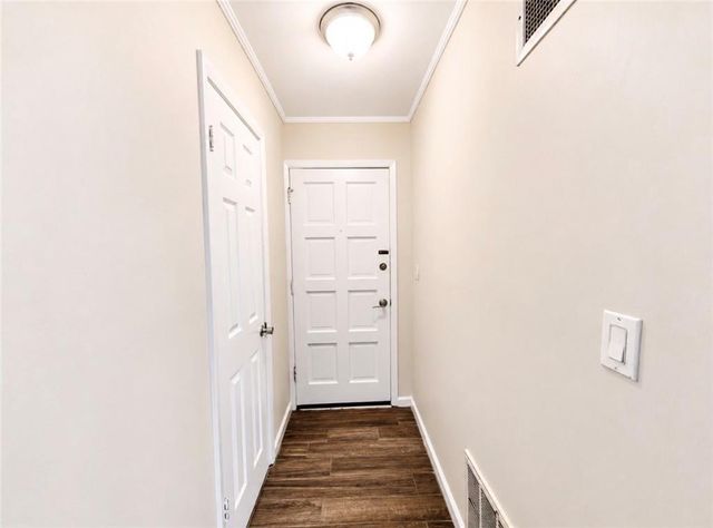 2545 Bradford Square NE, Atlanta, GA 30345