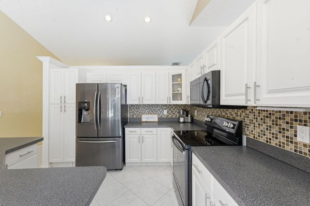 9577 Majestic Way, Boynton Beach, FL 33437