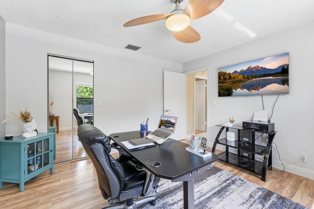 9577 Majestic Way, Boynton Beach, FL 33437