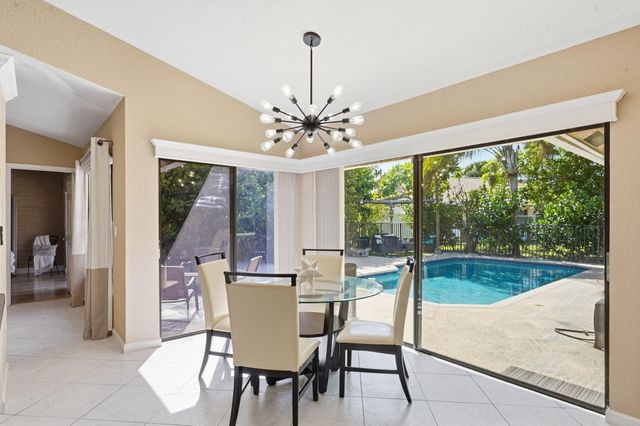 9577 Majestic Way, Boynton Beach, FL 33437