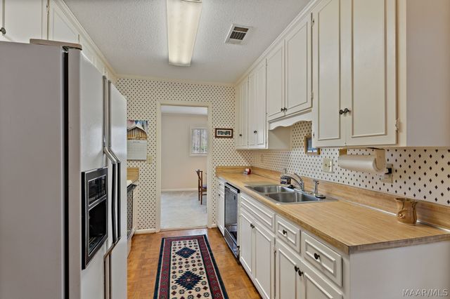 1848 Cairnbrook Drive, Montgomery, AL 36106