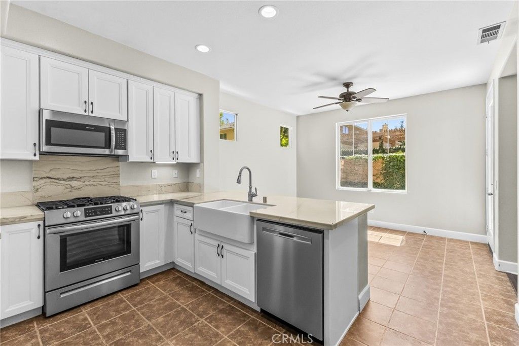 Image 22 of property listing at 28403 Ravenna, Murrieta, CA 92563