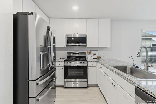 9726 Mill Dam, San Antonio, TX 78254