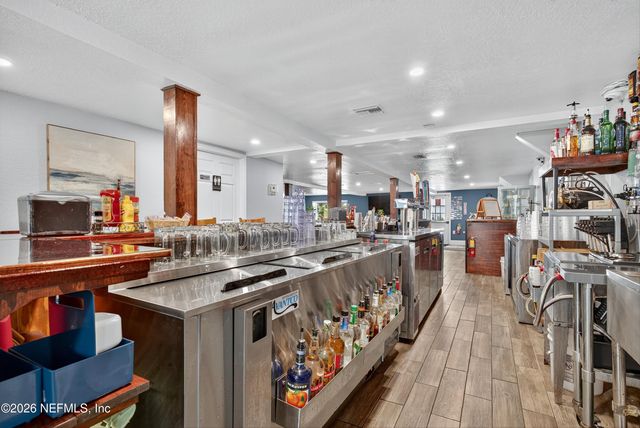 201 OAK Street, Welaka, FL 32189