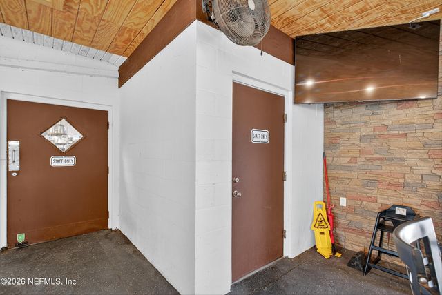 201 OAK Street, Welaka, FL 32189