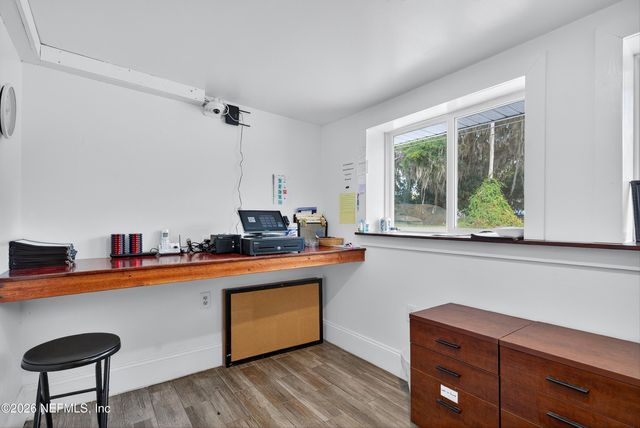 201 OAK Street, Welaka, FL 32189