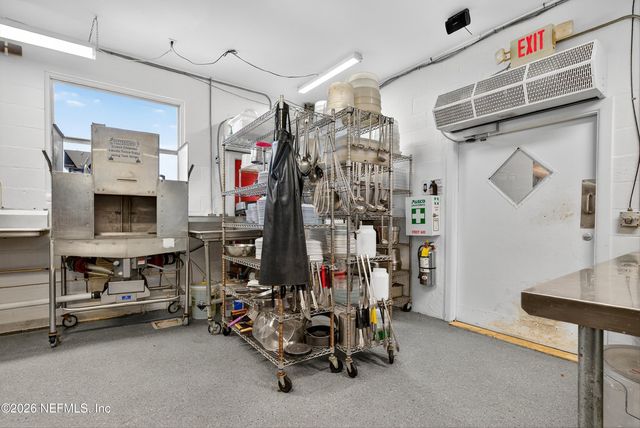 201 OAK Street, Welaka, FL 32189