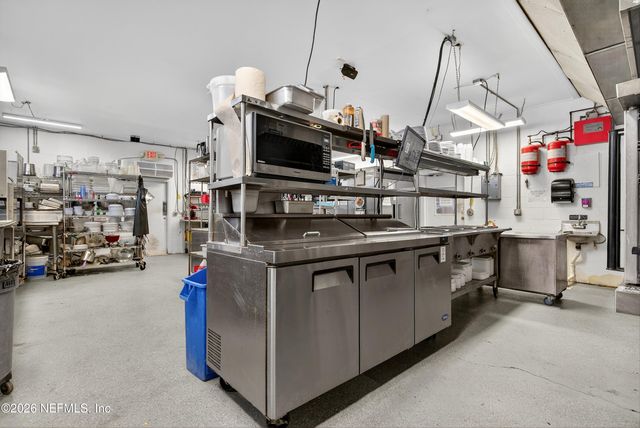 201 OAK Street, Welaka, FL 32189