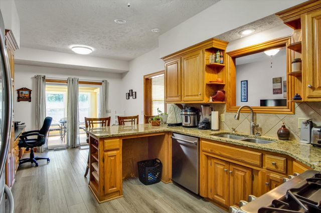 710 South Magnolia Avenue, Republic, MO 65738