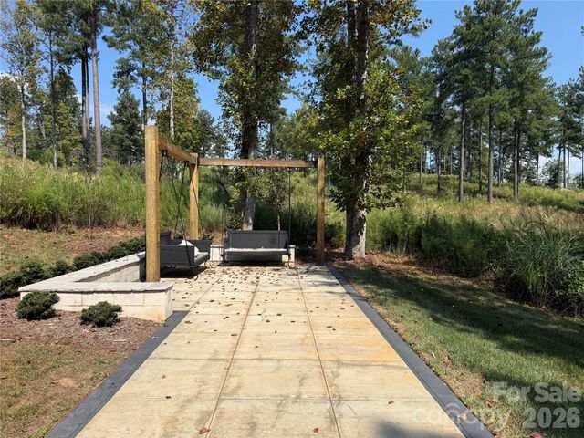 1933 Jumping Run, Connelly Springs, NC 28612