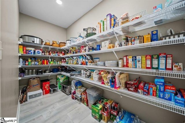 383 Island Green Lane, Inman, SC 29349