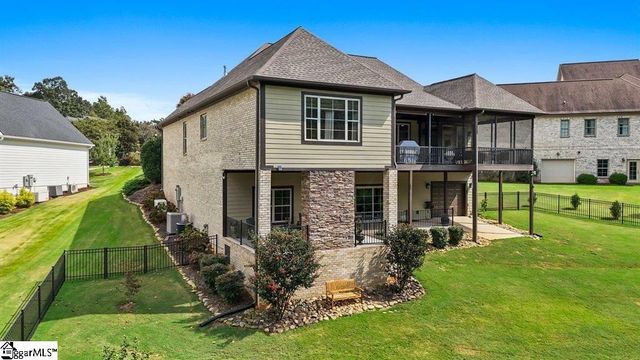 383 Island Green Lane, Inman, SC 29349