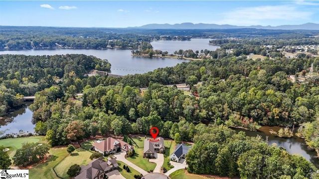383 Island Green Lane, Inman, SC 29349