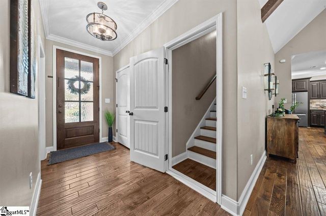 383 Island Green Lane, Inman, SC 29349