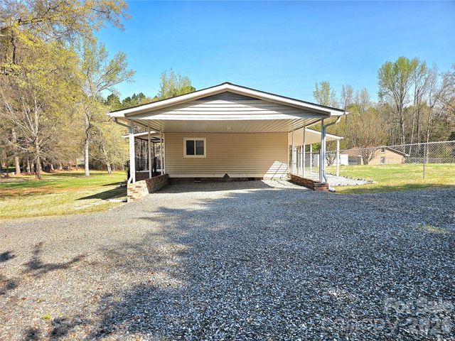 44716 Gold Branch Road, Richfield, NC 28137