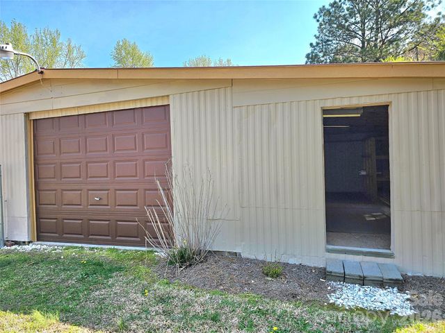 44716 Gold Branch Road, Richfield, NC 28137