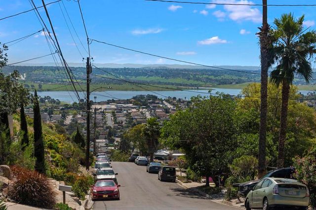 1609 San Miguel Avenue, Spring Valley, CA 91977