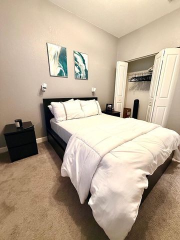 21423 NE 2nd Place, Miami, FL 33179