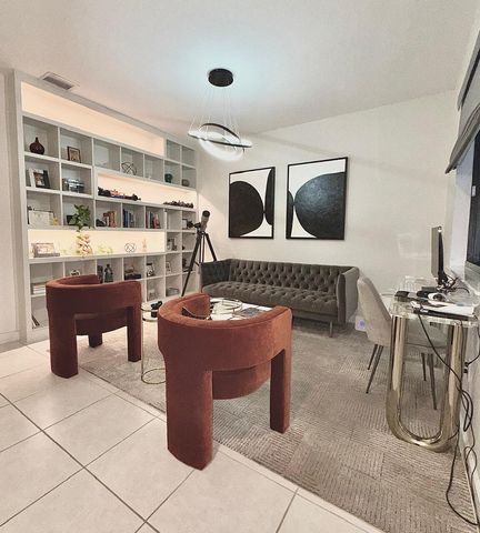 21423 NE 2nd Place, Miami, FL 33179