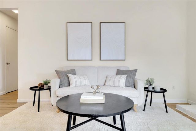 10570 Apple Grove Way, Rancho Cordova, CA 95670