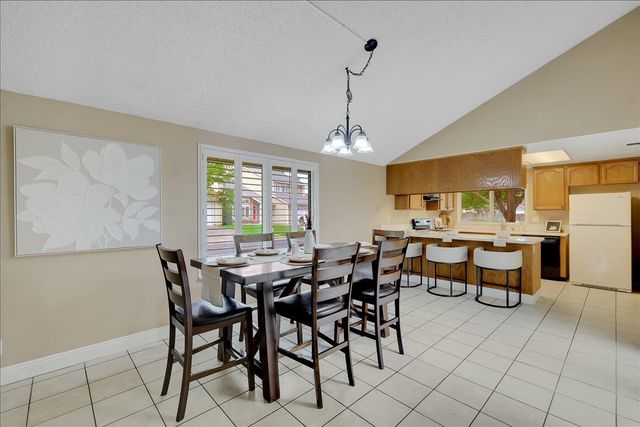 10570 Apple Grove Way, Rancho Cordova, CA 95670