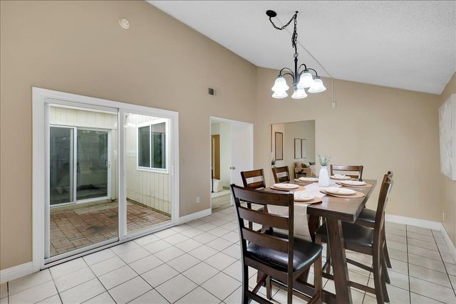 10570 Apple Grove Way, Rancho Cordova, CA 95670