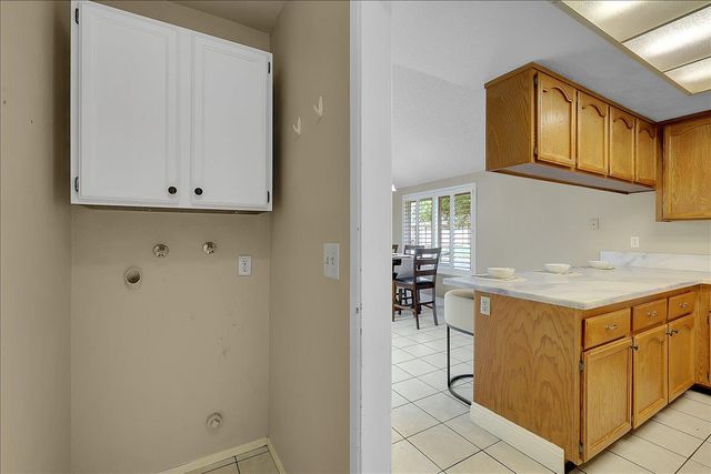 10570 Apple Grove Way, Rancho Cordova, CA 95670