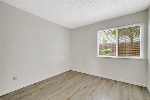 10570 Apple Grove Way, Rancho Cordova, CA 95670