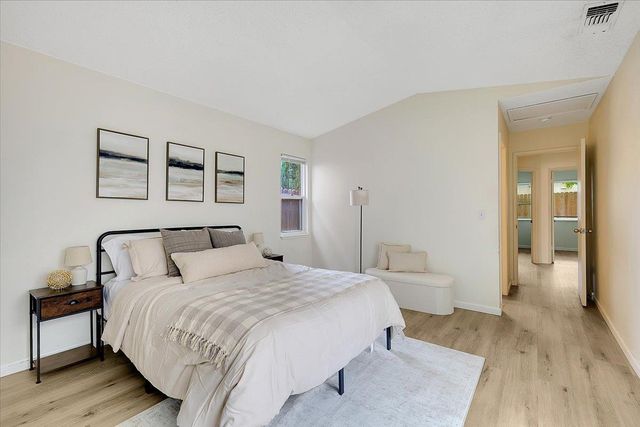 10570 Apple Grove Way, Rancho Cordova, CA 95670