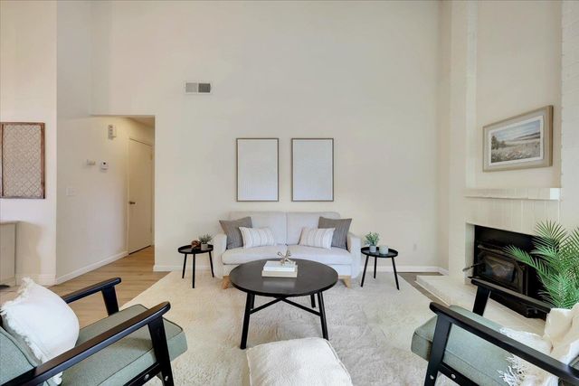 10570 Apple Grove Way, Rancho Cordova, CA 95670