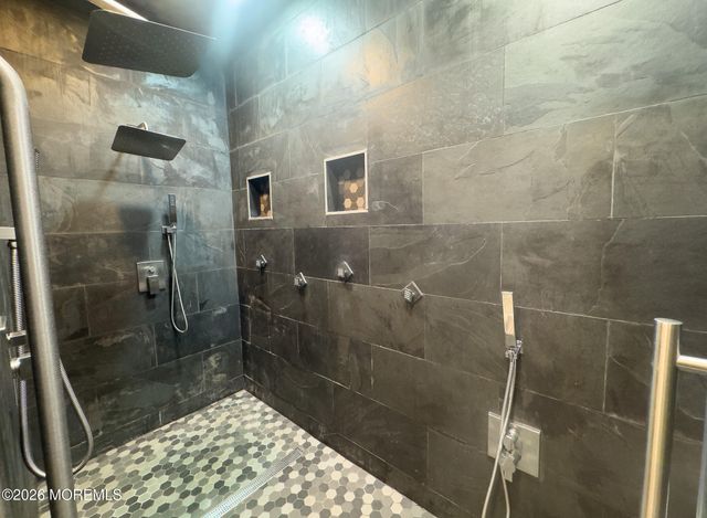 75 Cannon Boulevard, Jackson, NJ 08527