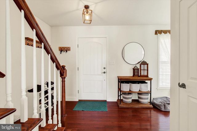 2525 ADMIRE SPRINGS DR, Dover, PA 17315