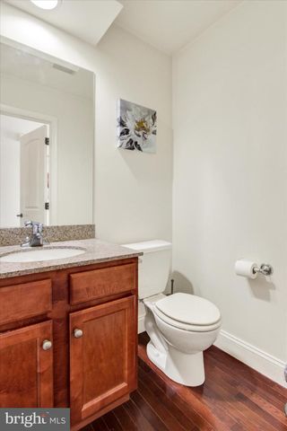2525 ADMIRE SPRINGS DR, Dover, PA 17315