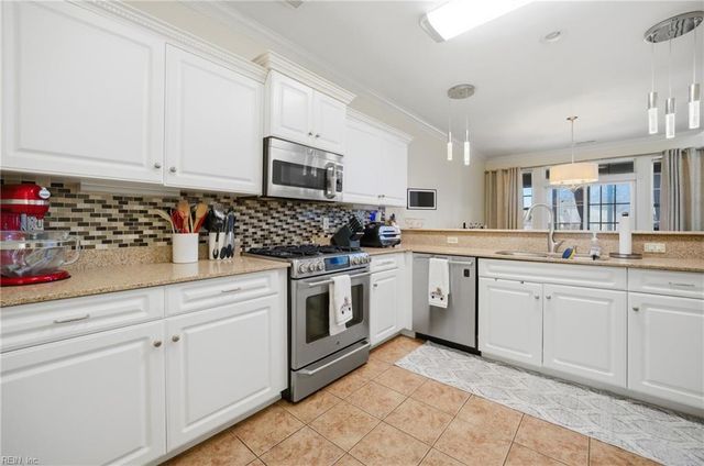 1005 Bay Breeze BLVD, Suffolk, VA 23435