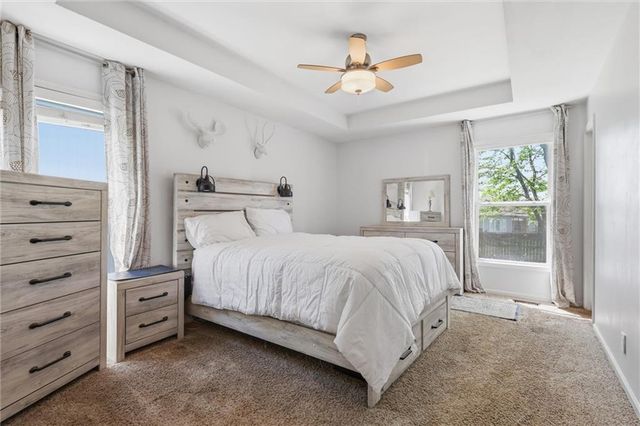 20903 W 224th Street, Spring Hill, KS 66083