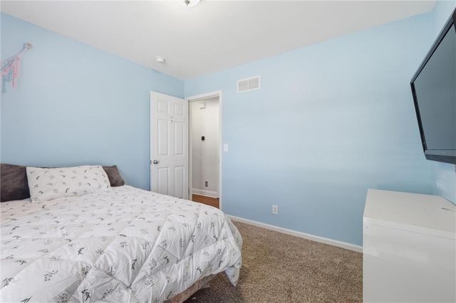 20903 W 224th Street, Spring Hill, KS 66083