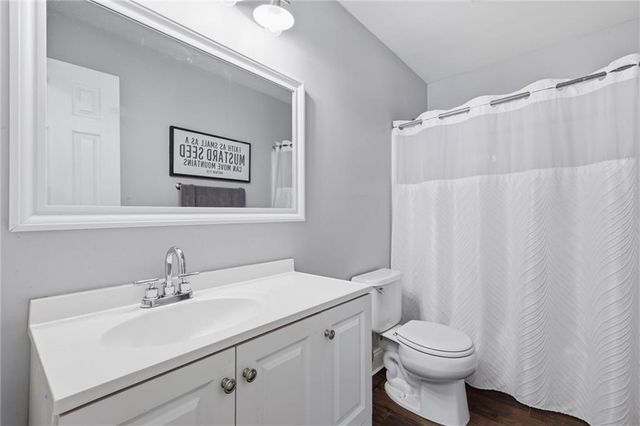 20903 W 224th Street, Spring Hill, KS 66083