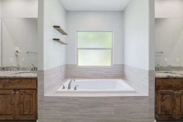 258 County RD, Bastrop, TX 78602