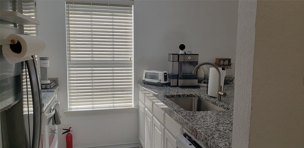 26035 Heartwood Drive 414, Whitney, TX 76692