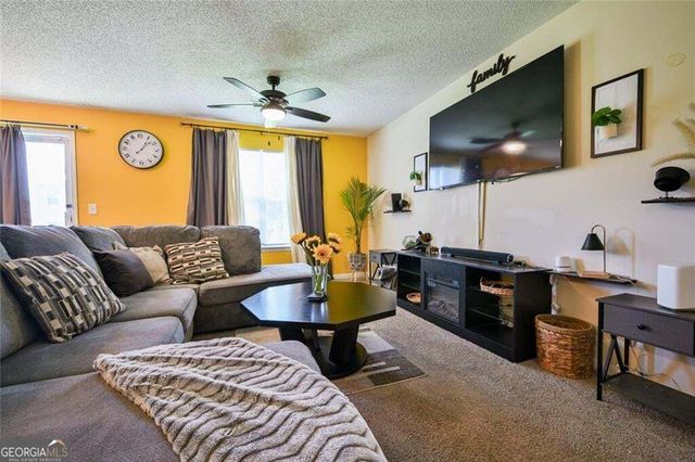 1476 April Lane, Morrow, GA 30260