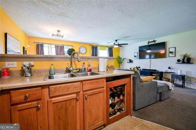 1476 April Lane, Morrow, GA 30260