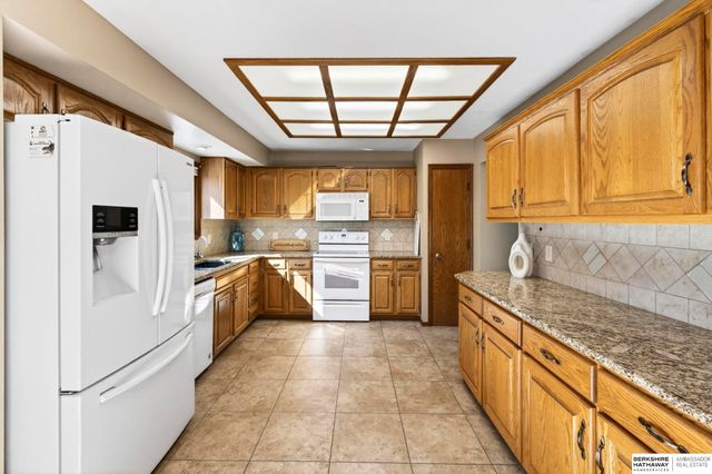 12803 Chandler Street, Omaha, NE 68138